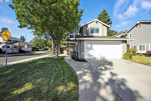 3841 Kamp Dr, Pleasanton CA: https://media.crmls.org/mediaz/38c8cfa3-6055-4cd4-a6dd-7b80887afb4b.jpg