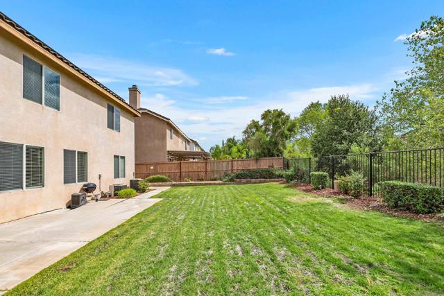 29213 Broken Arrow, Murrieta CA: https://media.crmls.org/mediaz/38ca197d-cd75-45f5-8ad3-b52cbae24da3.jpg