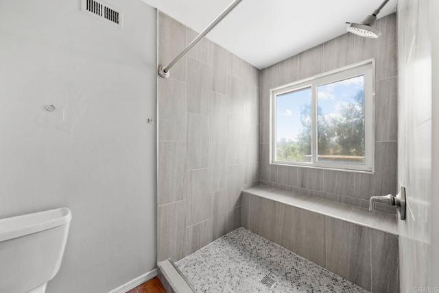 Detail Gallery Image 29 of 59 For 694 Calma Pl, Chula Vista,  CA 91910 - 5 Beds | 3/1 Baths
