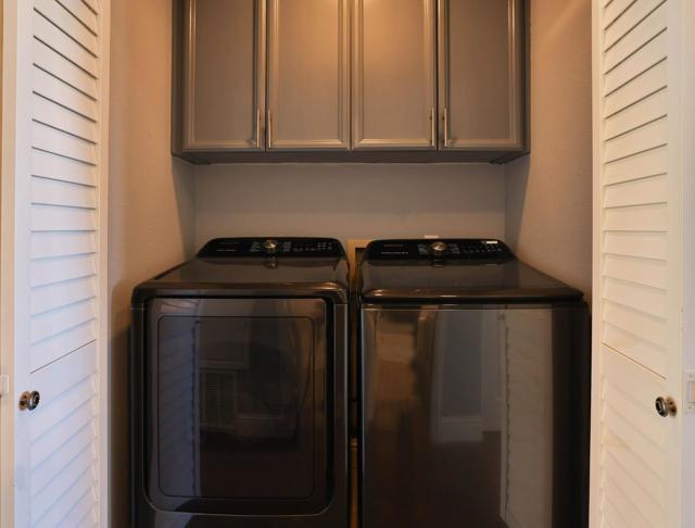 16933 Sorrel Way, Morgan Hill CA: https://media.crmls.org/mediaz/38cc28e4-32f2-456a-a442-6ab737a4bcd4.jpg
