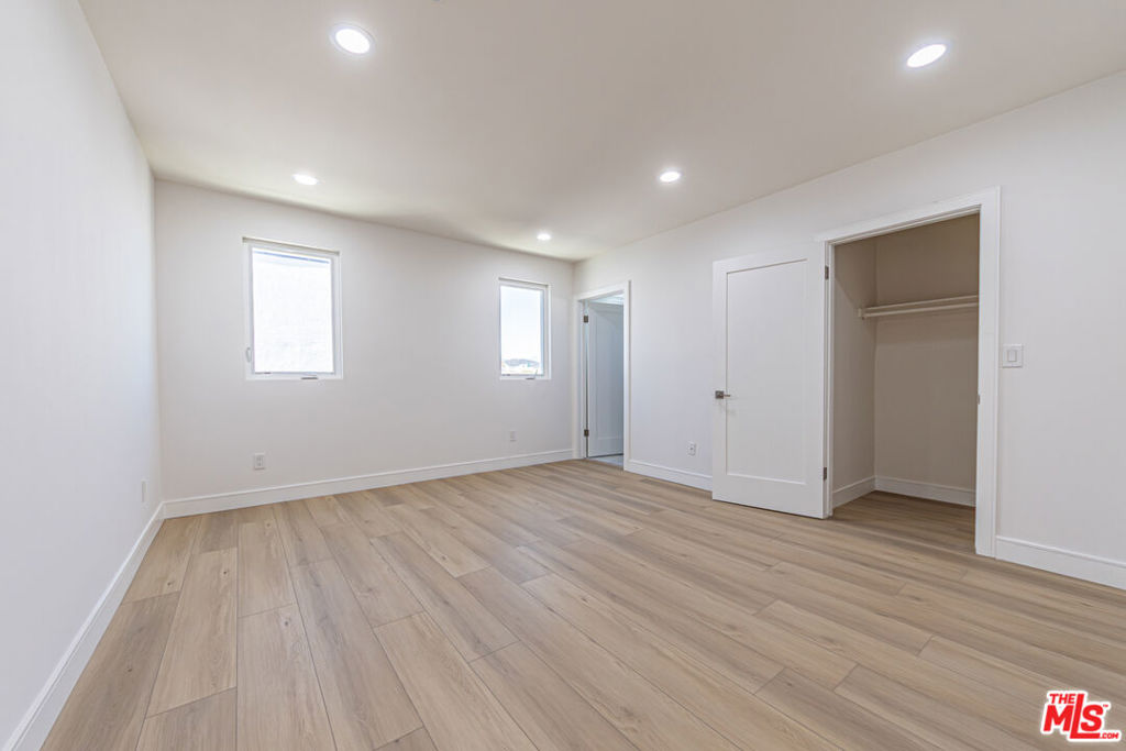 MLS #26854547 image #32