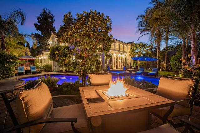 290 Bonnie Lane, Hollister CA: https://media.crmls.org/mediaz/38cc8cb0-7d4c-4124-bc4d-4dd150b41de8.jpg