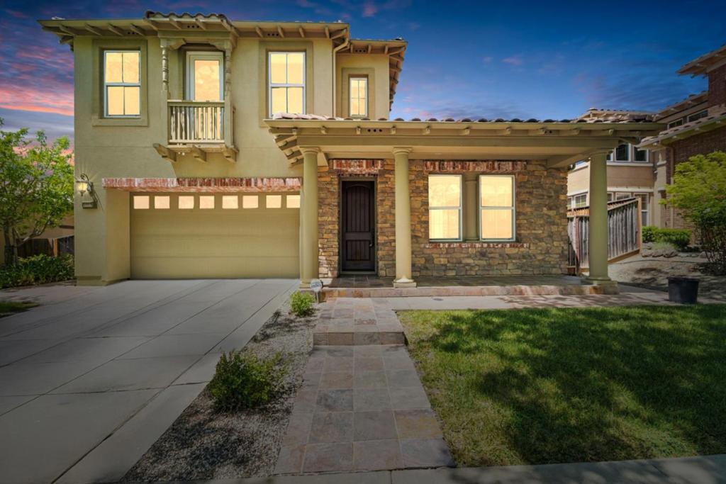 5109 Campion Drive
