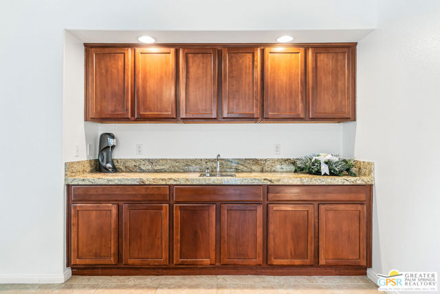 2857 Greco Court, Palm Springs CA: https://media.crmls.org/mediaz/38cdd528-9de8-4d2f-910a-c59401c1a980.jpg