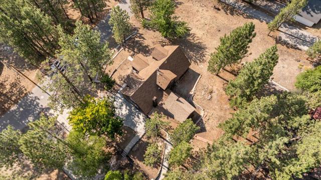 641 Highland Road, Big Bear CA: https://media.crmls.org/mediaz/38ce5f30-789a-4c41-97de-4b6a6f647853.jpg