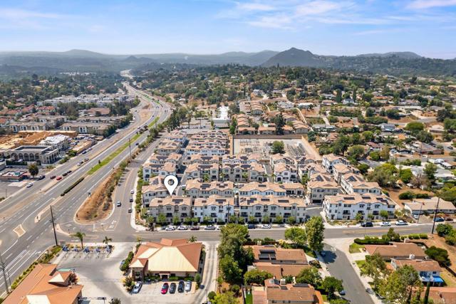 408 Carina, Escondido CA: https://media.crmls.org/mediaz/38d0bfad-d8f5-419d-90ea-18e916ea8e2c.jpg