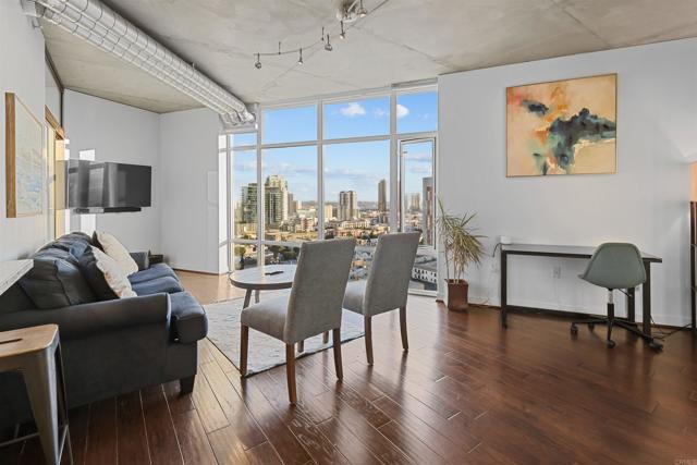 Detail Gallery Image 2 of 43 For 1080 Park Bld #1502,  San Diego,  CA 92101 - 2 Beds | 2 Baths
