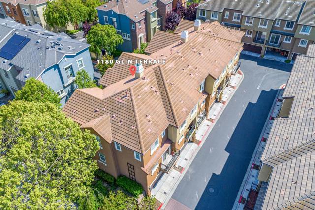 1180 Glin Terrace, Sunnyvale CA: https://media.crmls.org/mediaz/38d1d64b-c73c-403e-a26c-ba853d6d5298.jpg
