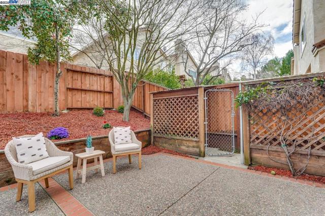 Image 49 of 58 For 4144 Garibaldi Pl