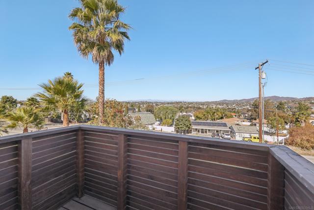 3355 Descanso Avenue, San Marcos CA: https://media.crmls.org/mediaz/38d1f77a-5d87-44b7-bb08-d9c151965880.jpg