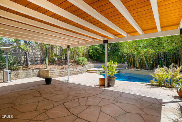 1942 Chalon Street, Newbury Park CA: https://media.crmls.org/mediaz/38d217d4-74b2-4342-bc59-b5ec57f8b5d0.jpg