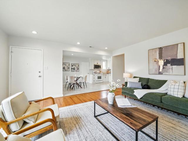 328 Heather Way, South San Francisco CA: https://media.crmls.org/mediaz/38d21bb0-5c74-45ee-8ddd-8c626c564ba8.jpg