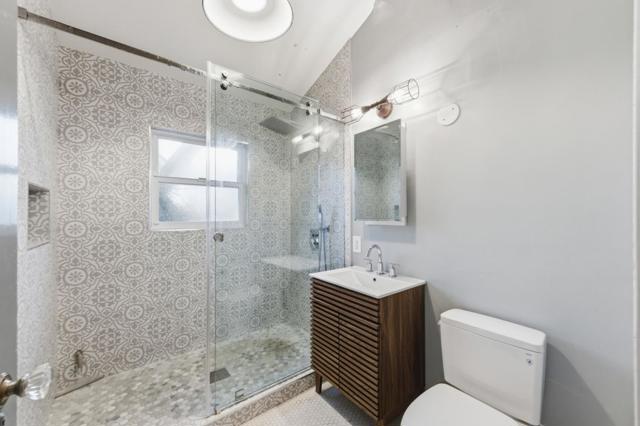 1353 Edgewood Road, Redwood City CA: https://media.crmls.org/mediaz/38d2df16-fd36-416f-8d98-5c027628ea45.jpg