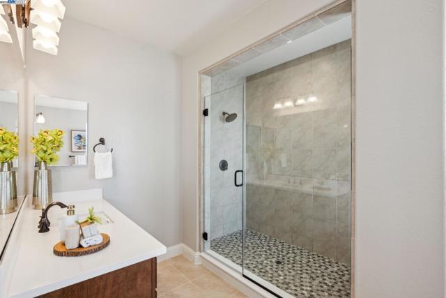 Image 32 of 60 For 29761 Cantera Dr