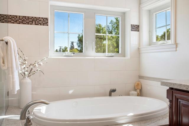 265 Wilton Avenue, Palo Alto CA: https://media.crmls.org/mediaz/38d4e1cf-47db-44af-95ac-b38abe5497f8.jpg