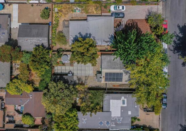 1749 43rd Avenue, Capitola CA: https://media.crmls.org/mediaz/38d6b059-1023-4d8f-bb0c-12050dff1c75.jpg