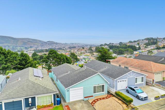 39 Morton Drive, Daly City CA: https://media.crmls.org/mediaz/38d71d01-5205-4d39-851b-e8361477a740.jpg