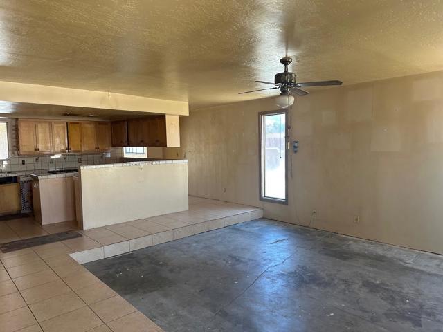 34525 Judy Lane, Cathedral City CA: https://media.crmls.org/mediaz/38d799d6-7275-4b17-92be-3cf068099687.jpg