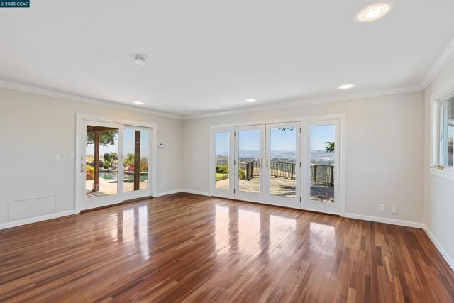70 Sherburne Hills, Danville CA: https://media.crmls.org/mediaz/38d7a899-9ccd-46ae-b4f9-84b9ee8a64d8.jpg