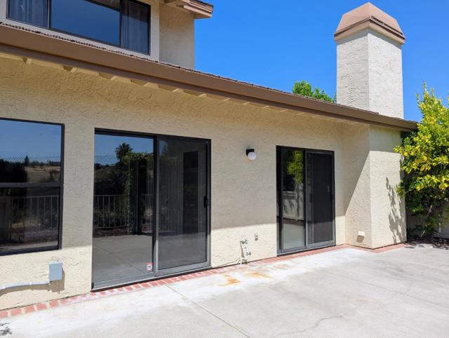 3331 Lake Albano Circle, San Jose CA: https://media.crmls.org/mediaz/38da641e-9320-435d-bac7-7d593d81a59d.jpg