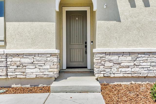 536 Datura Drive, Vacaville CA: https://media.crmls.org/mediaz/38db4806-f8a5-40f7-b5db-1f49cb0d5c2b.jpg