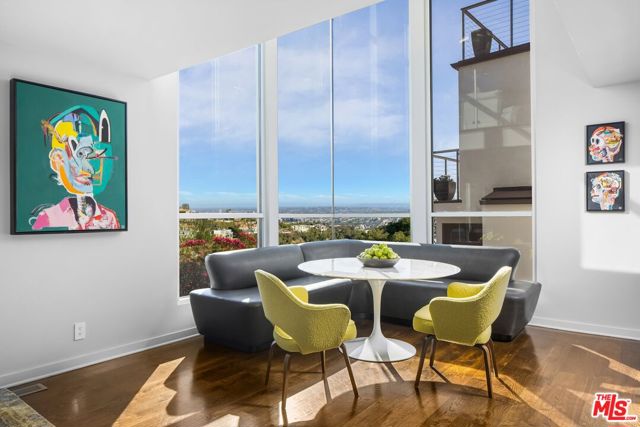 9318 Warbler Way, Los Angeles CA: https://media.crmls.org/mediaz/38db7e14-7072-4550-9ad4-9f3a0d9d11e5.jpg
