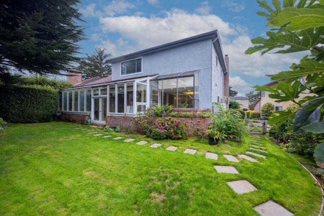 2329 Burning Tree Road, Half Moon Bay CA: https://media.crmls.org/mediaz/38dc24b3-a188-43a3-ad38-c5628862cbba.jpg