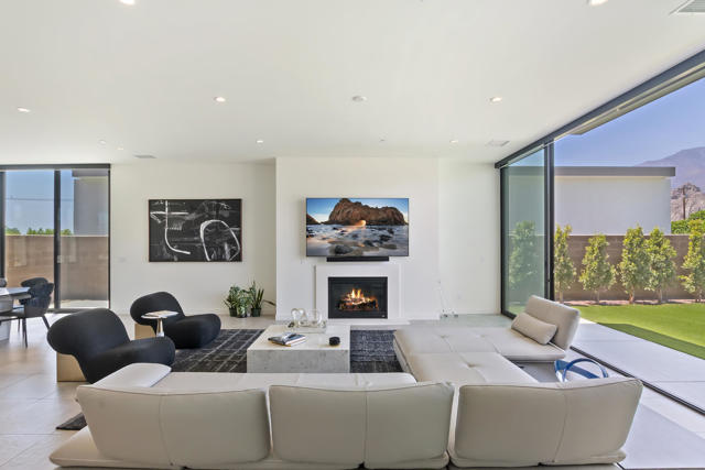 57939 Santo Thomas, La Quinta CA: https://media.crmls.org/mediaz/38dcb9d0-d48a-4c36-a039-34348a8d83f2.jpg