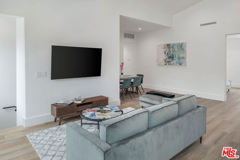 MLS #26871753 image #9