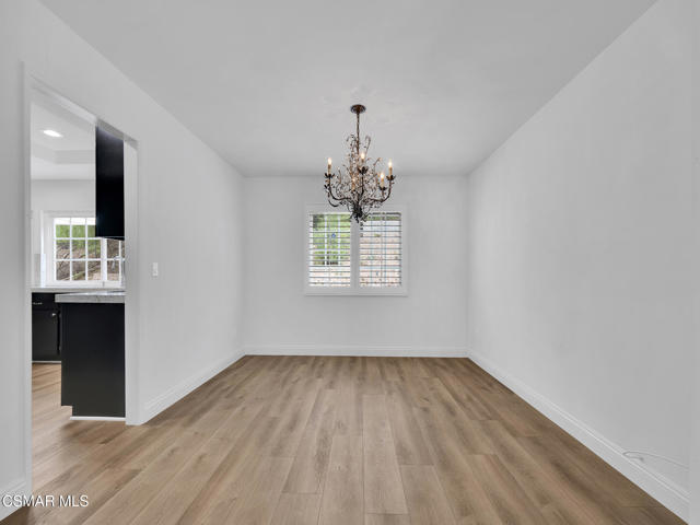 3950 United Road, Agoura Hills CA: https://media.crmls.org/mediaz/38dd92d8-6e36-4b4a-bc62-9e17cdbf1ade.jpg