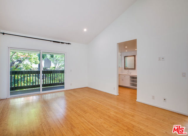 1730 Palisades Drive photo 33