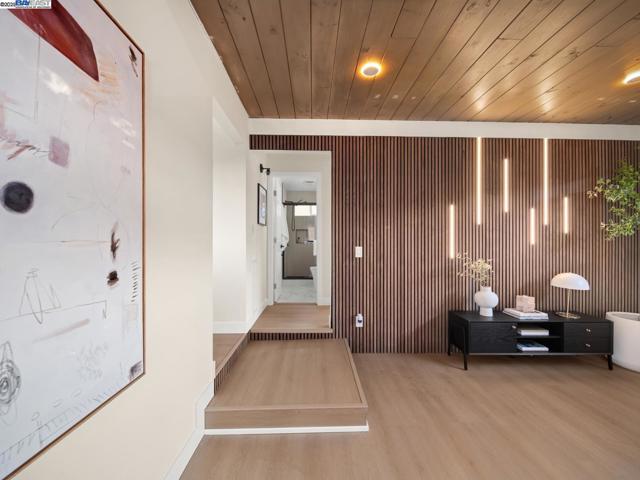 1607 Ward St, Hayward CA: https://media.crmls.org/mediaz/38de2efe-6f77-4975-aa5b-deda504e88d6.jpg