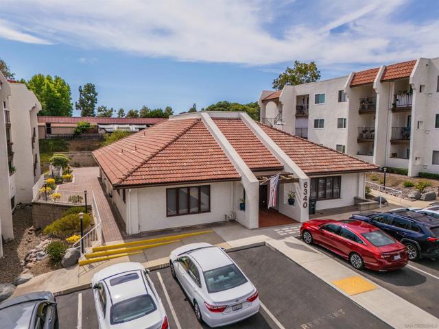 6330 Genesee Ave, San Diego CA: https://media.crmls.org/mediaz/38deed24-7a1f-4532-8e17-6c0f666556cf.jpg