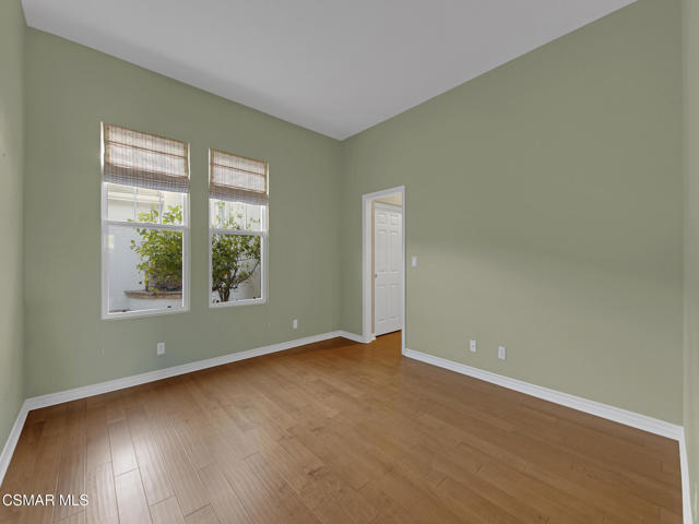 1048 Via Adorna, Newbury Park CA: https://media.crmls.org/mediaz/38df11a1-4551-4805-a1bb-c62196948d6e.jpg