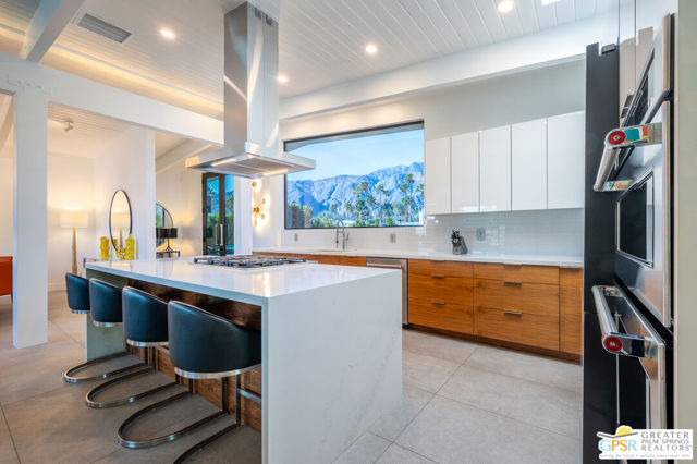 Image 13 of 64 For 2340 Duane Road