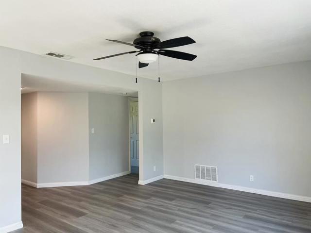 Image 13 of 29 For 1924 Florin Road