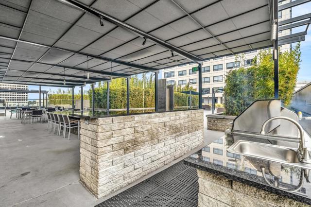 88 E San Fernando Street, San Jose CA: https://media.crmls.org/mediaz/38e08161-a5cd-4725-b8c9-ff7611649366.jpg