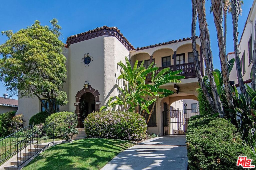 362 N Mansfield Avenue