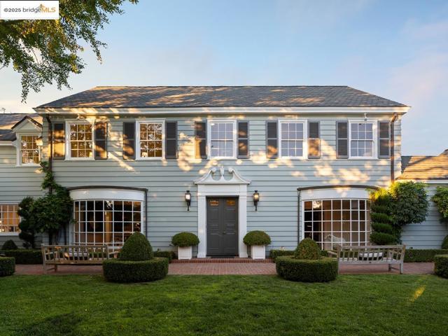 Details for 120 Hazel Ln, Piedmont, CA 94611
