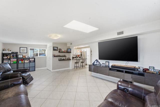 Detail Gallery Image 7 of 46 For 152 E Orlando St, Chula Vista,  CA 91911 - 3 Beds | 2 Baths