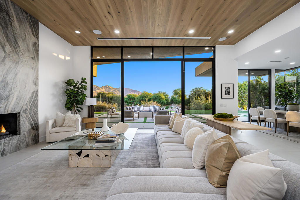 MLS #219132128DA image #17