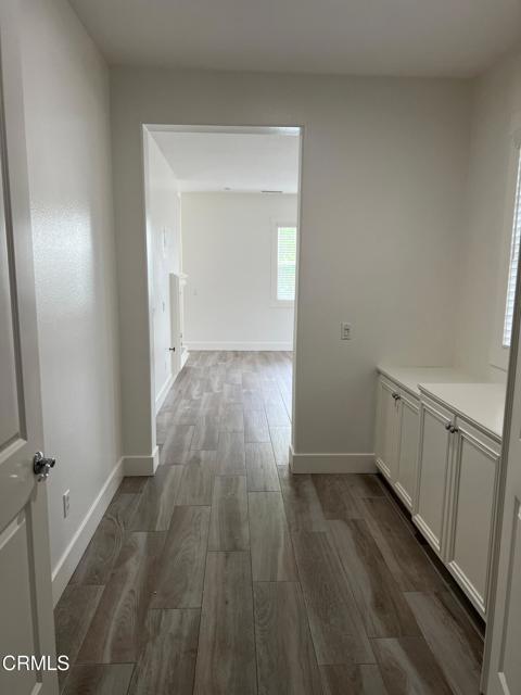 Detail Gallery Image 10 of 21 For 1465 Donegal Way, Oxnard,  CA 93035 - 4 Beds | 3/1 Baths