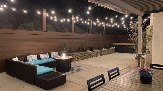 2002 Mendocino Blvd, San Diego CA: https://media.crmls.org/mediaz/38e5a679-e6cc-4ce3-8087-dc8dc752794a.jpg
