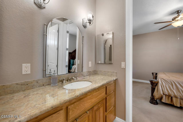 7142 W Avenue A4, Lancaster CA: https://media.crmls.org/mediaz/38e5c544-23ef-4640-9f07-a83acf0911ee.jpg