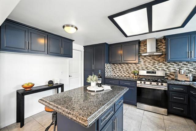 3801 Via De La Bandola, San Ysidro CA: https://media.crmls.org/mediaz/38e76e66-dcda-4618-8aab-93de8b302af4.jpg