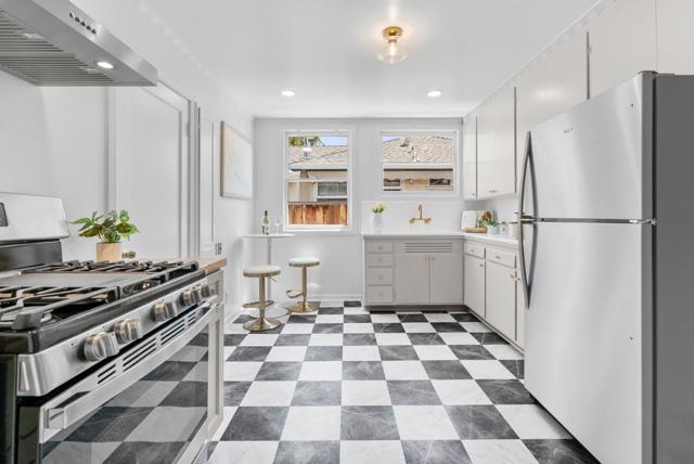2270 Walnut Grove Avenue, San Jose CA: https://media.crmls.org/mediaz/38ea1039-d512-471c-ac4b-a4b412bfc3a7.jpg