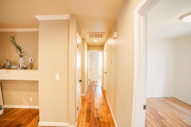 2351 Driftwood Court, Hollister CA: https://media.crmls.org/mediaz/38ea1407-9b52-480d-a944-e0621ed8f7ec.jpg