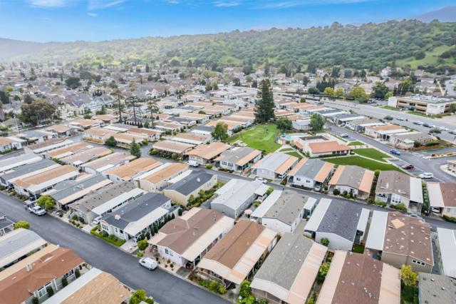 821 Villa Teresa Way, San Jose CA: https://media.crmls.org/mediaz/38eb4bf0-e7d4-4df9-a5d1-b0822de909ed.jpg