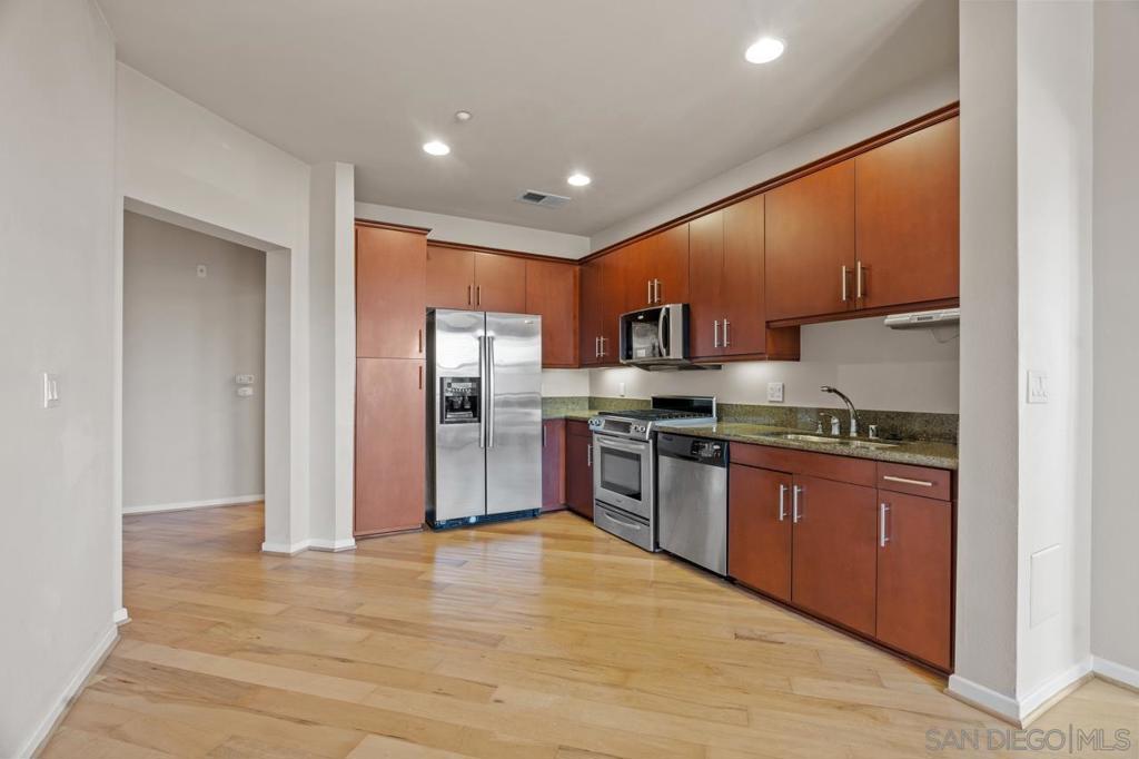 3687 4th Avenue - photo 13