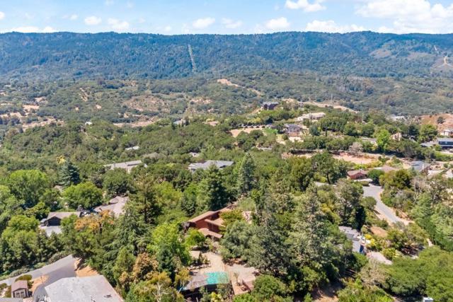 711 W California Way, Redwood City CA: https://media.crmls.org/mediaz/38ec53e8-8790-4689-8ff4-b6951aa465da.jpg